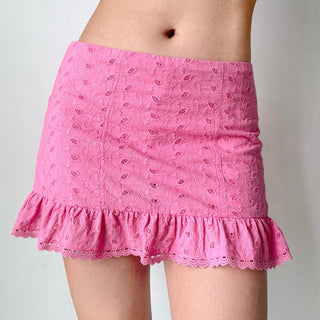 hollow embroidered skirt