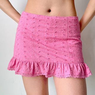 hollow embroidered skirt