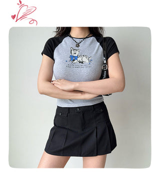 black pleated skirt