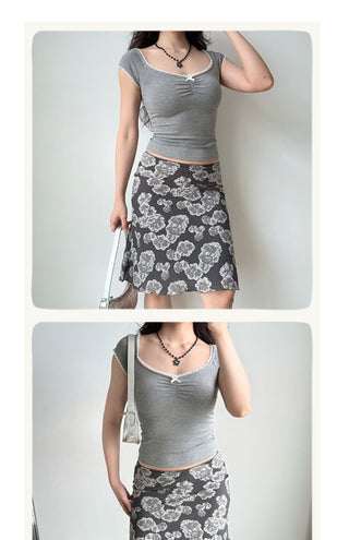 gray print skirt