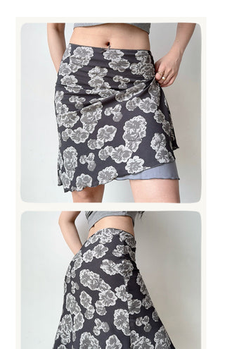 gray print skirt