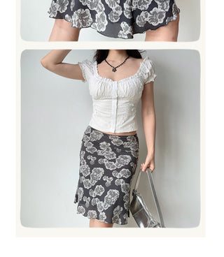 gray print skirt