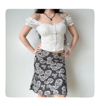 gray print skirt