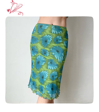 contrast sheath skirt