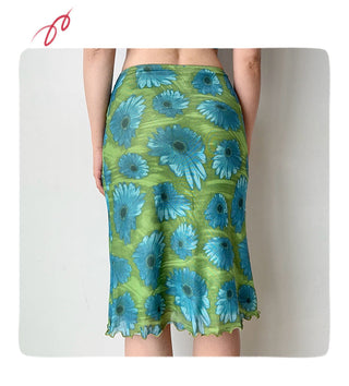 contrast sheath skirt