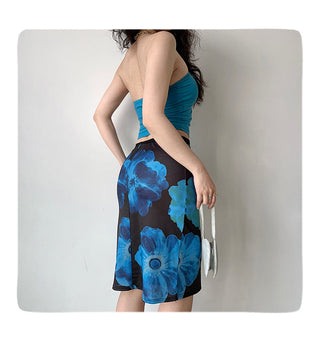 flower print skirt
