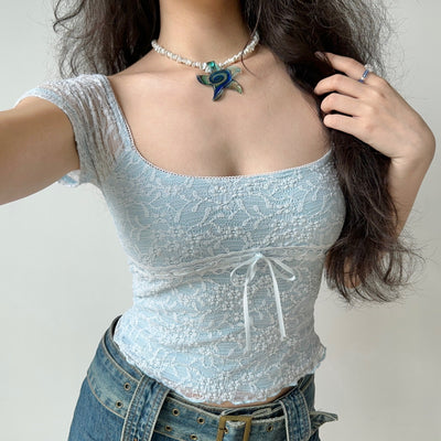 lace square crop
