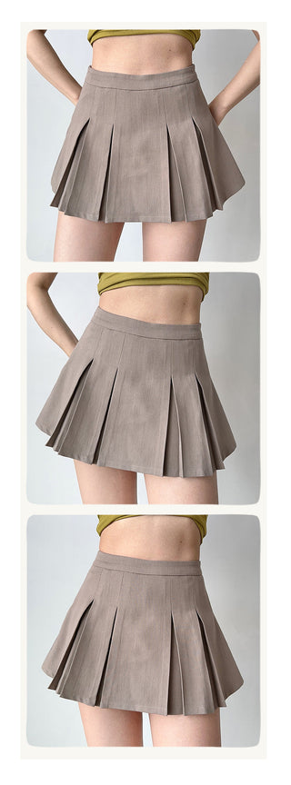 solid pleated skirt