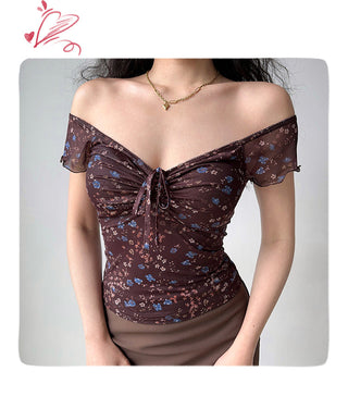 pleated V-neck Top