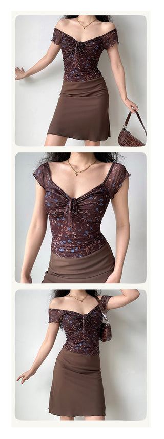 pleated V-neck Top