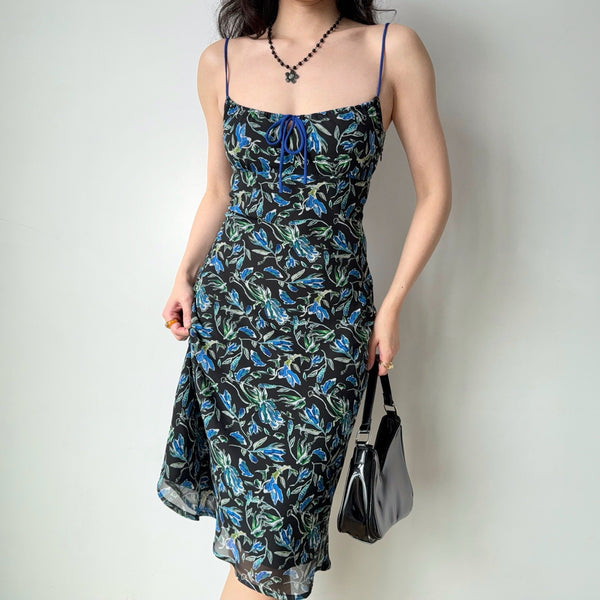 printed suspender skirt