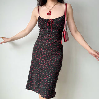 contrast suspender skirt