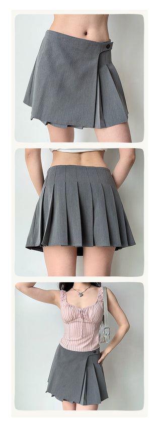 asymmetric pleated skirt