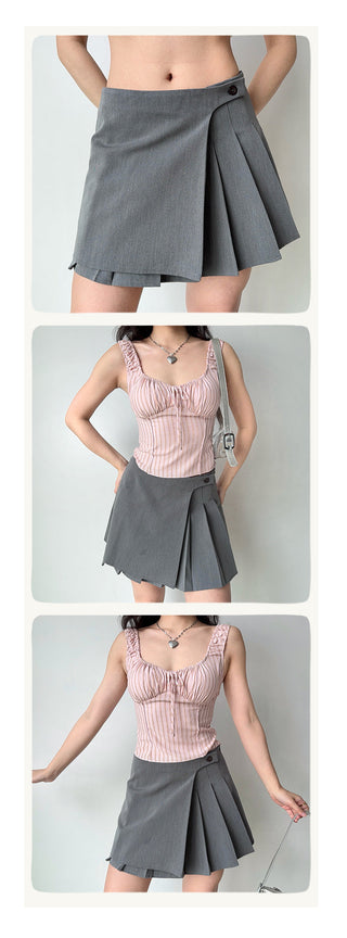 asymmetric pleated skirt