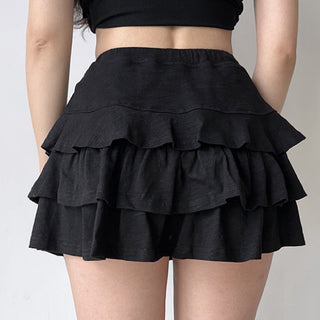 Layered lace lace short skirt