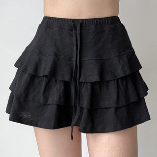 Layered lace lace short skirt