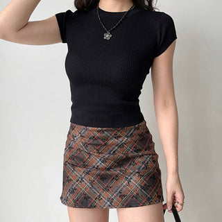 Slim fit round neck sweater