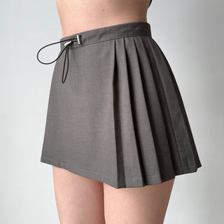 Pleated gray short skirt