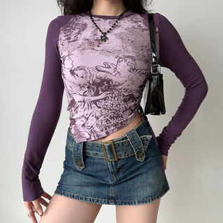 Irregular hem printed long-sleeved T-shirt