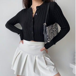 Retro round neck knitted cardigan