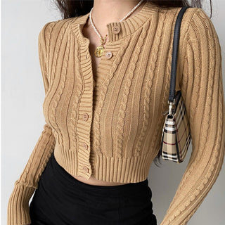 Retro round neck knitted cardigan