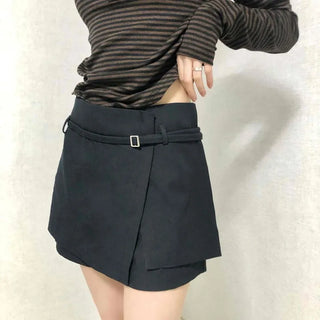 Minimal A-line Shorts with Metal Ring Accent