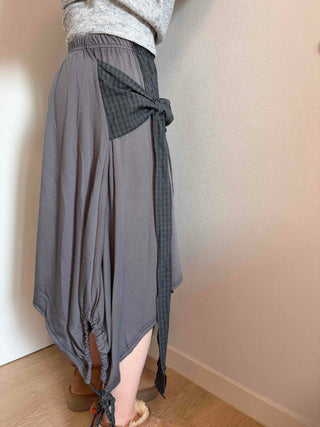 Pocket Detail Elastic Waist A-Line Midi Skirt