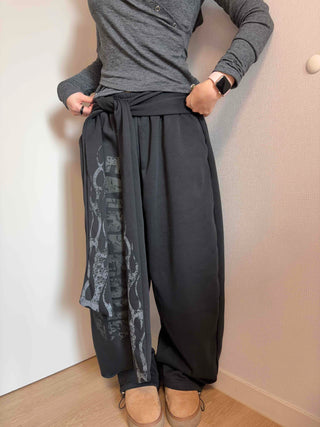 Side Lettering Elastic Waist Loose Fit Jogger Pants