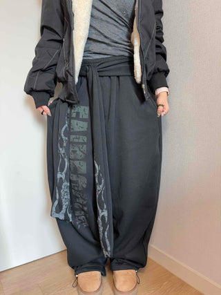 Side Lettering Elastic Waist Loose Fit Jogger Pants
