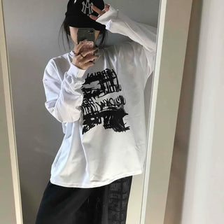 Graffiti Lettering Oversized Round Long Sleeve T-shirt