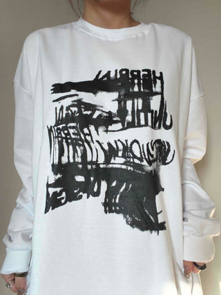 Graffiti Lettering Oversized Round Long Sleeve T-shirt