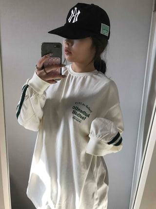 Sporty Lettering Contrast Line Oversized Long Sleeve Tee
