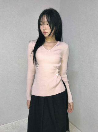 Point Ribbon Slim Fit V-Neck Ribbed Knit