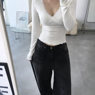 Zano Lace V-Neck Long Sleeve T-Shirt