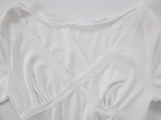 Zano Lace V-Neck Long Sleeve T-Shirt