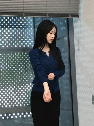 Noir Standard Fit V-Neck Long Sleeve Cardigan