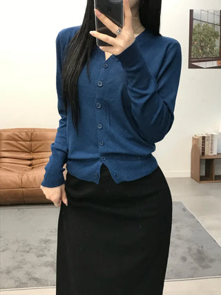 Noir Standard Fit V-Neck Long Sleeve Cardigan