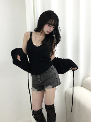 Kua Vintage High-Waisted Shorts