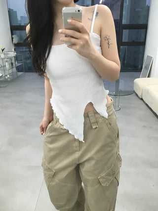 Nio Asymmetrical Slit Sleeveless
