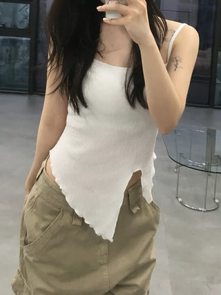 Nio Asymmetrical Slit Sleeveless