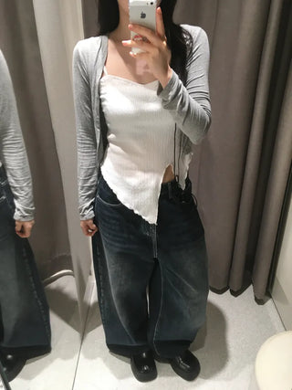 Nio Asymmetrical Slit Sleeveless