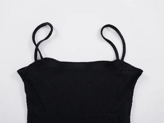 Nio Asymmetrical Slit Sleeveless