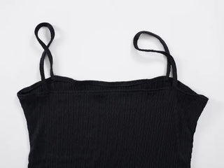Nio Asymmetrical Slit Sleeveless