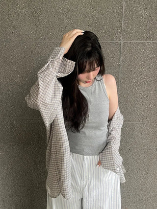 Wika Yeori Oversized Small Plaid Shirt