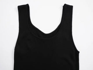 Camon Semi-Slim Square Neck Basic Sleeveless