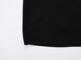 Camon Semi-Slim Square Neck Basic Sleeveless