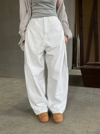 Navy Stripe Side Pintuck Balloon Fit Wide Cotton Pants