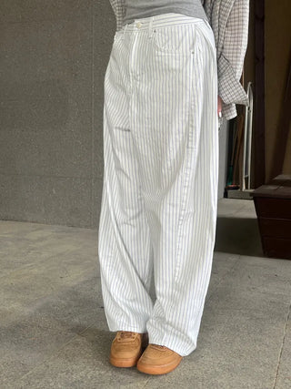 Navy Stripe Side Pintuck Balloon Fit Wide Cotton Pants