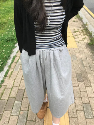 Bori Pintuck Bermuda Training Pants
