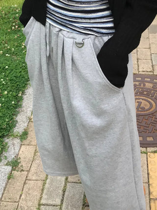 Bori Pintuck Bermuda Training Pants